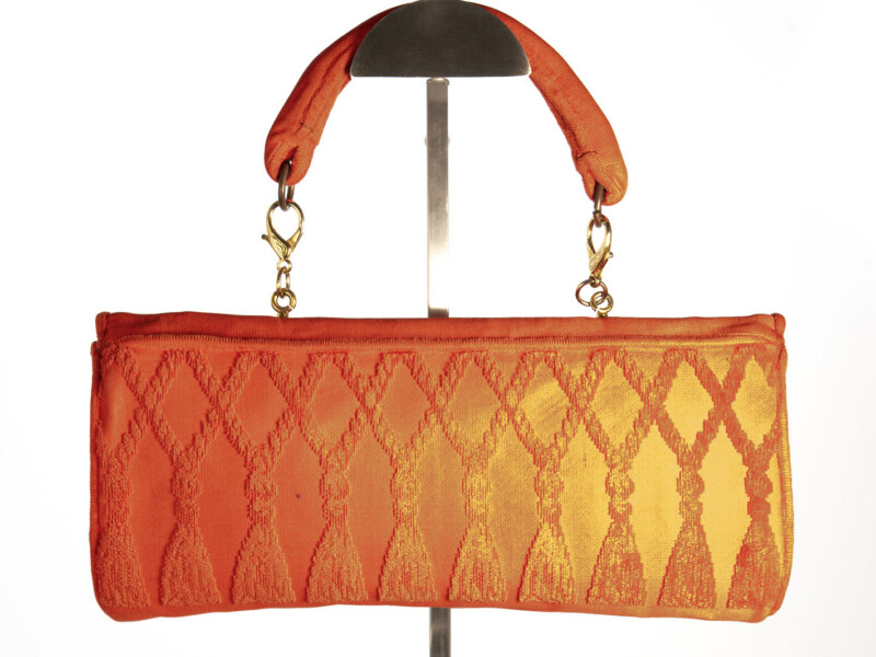 Borsa vintage Roberta di Camerino a Mano in velluto Sovrarizzo Arancione con Disegno a Fiocchi