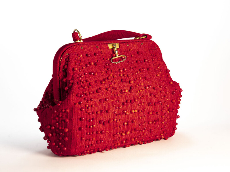 Borsa vintage Roberta di Camerino a Mano in tessuto Rosso con Applicazione di Perline