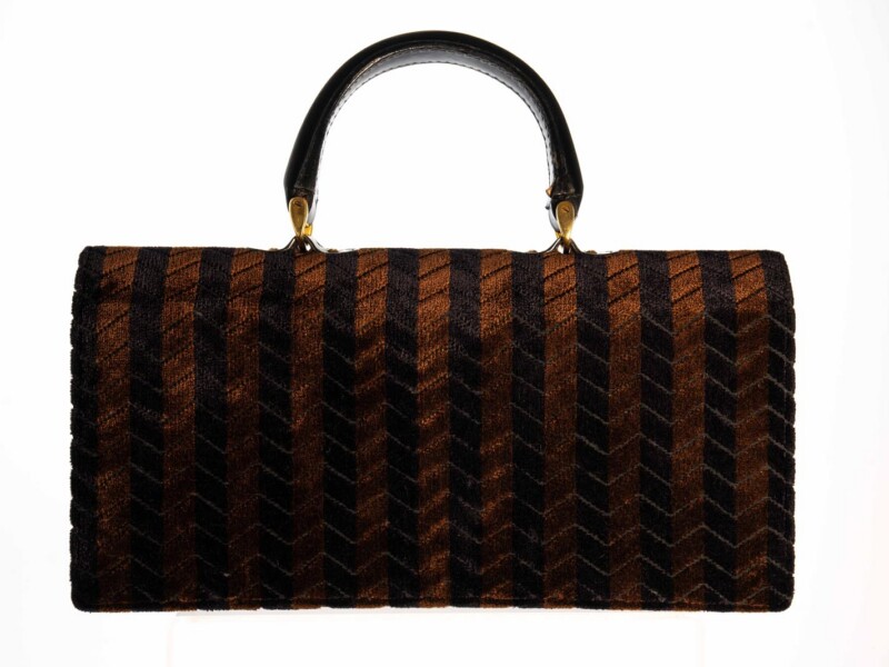 Borsa vintage Roberta di Camerino a Mano in velluto a Righe Marroni e Nere Stile Doctor