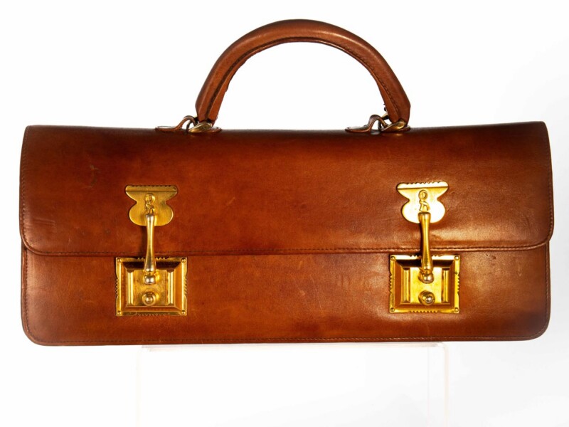 Borsa vintage Roberta di Camerino a Mano Stile Doctor in Cuoio