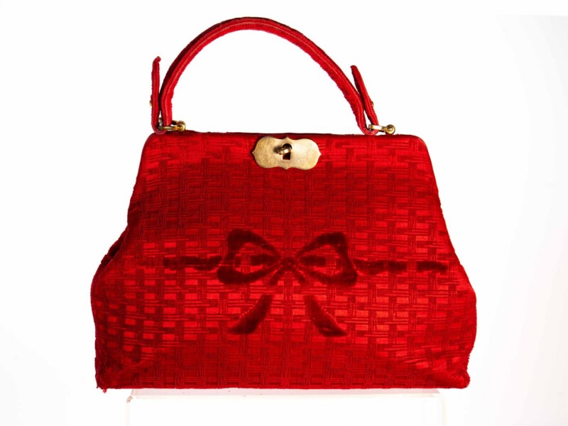 Borsa vintage Roberta di Camerino a Mano in velluto Sovrarizzo Rossa