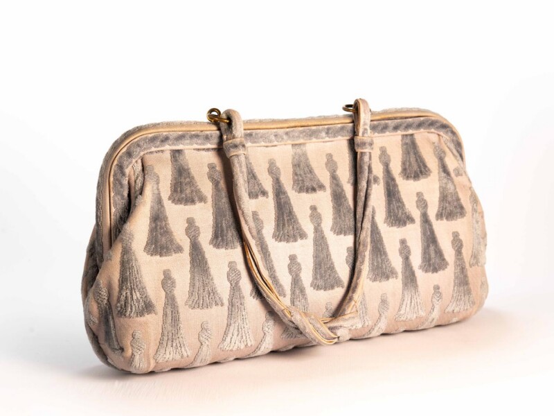 Borsa vintage Roberta di Camerino a Spalla in velluto Sovrarizzo Grigio-Celeste a Motivo di Fiocchi