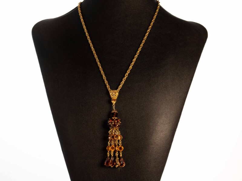 Collana vintage con fiocco color ambra