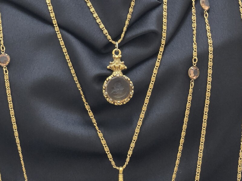 Collana vintage firmata Goldette
